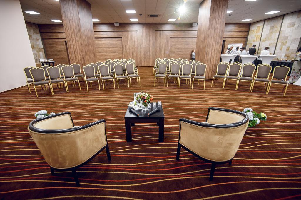 Codru Hotel Кишинів Екстер'єр фото