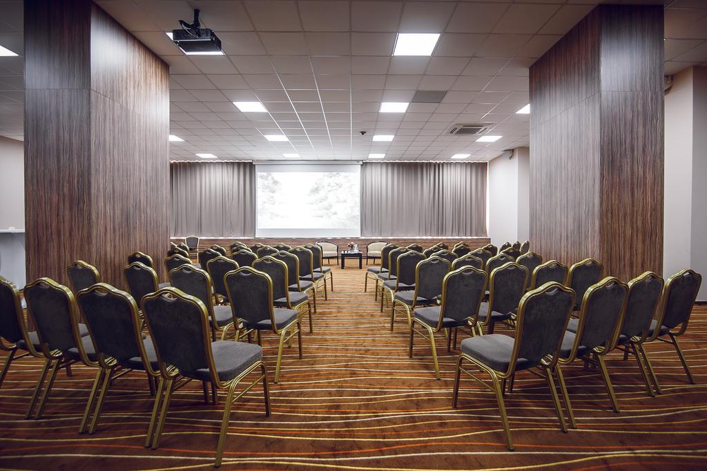 Codru Hotel Кишинів Екстер'єр фото