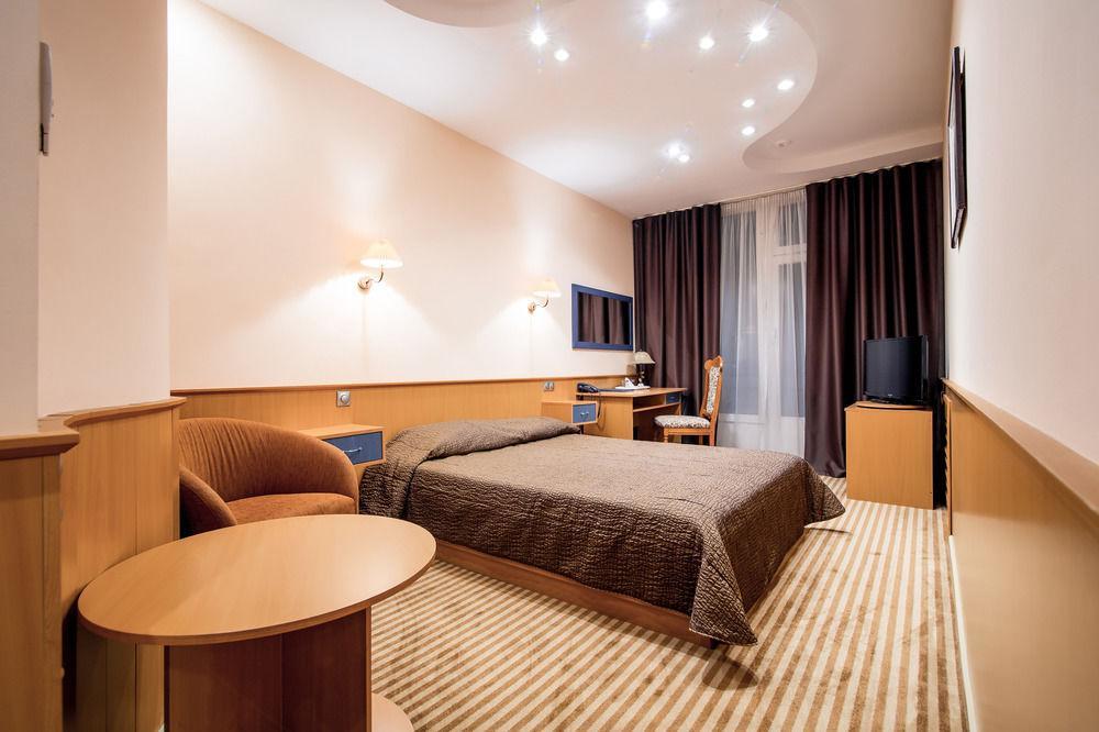 Codru Hotel Кишинів Екстер'єр фото