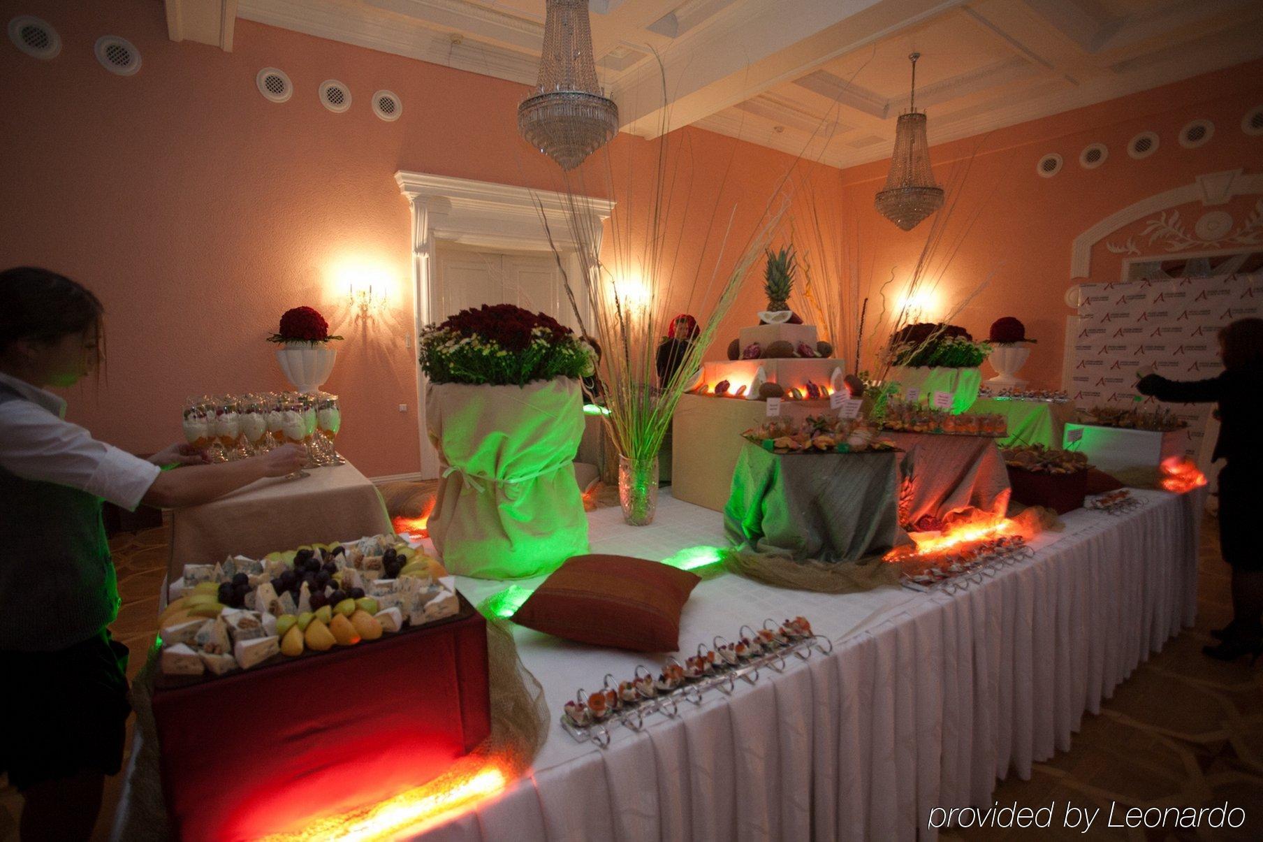 Codru Hotel Кишинів Екстер'єр фото